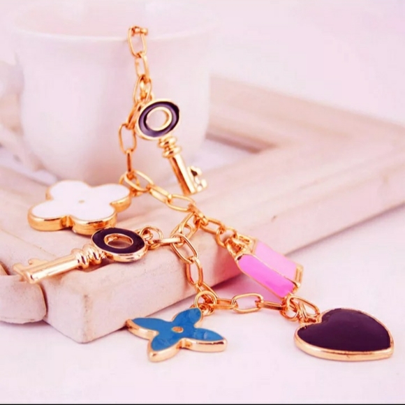 Super cute key/purse chain. - Picture 2 of 6